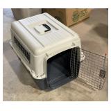 Pet carrier crate