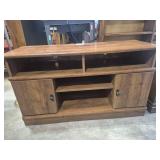 Wood Entertainment/Television Stand 17 in. X 44