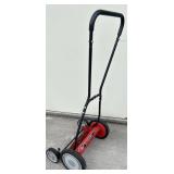 Red Classic manual Push-reel lawn mower