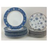 Sakura Debbie Mumm Snowflake Stoneware Plates