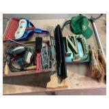 John Deere Hat, Notre Dame Plaque, Saw