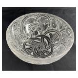 Lalique Crystal Pinsons 9.25 Inch Bowl