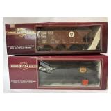 Bachman Phillips 66 Tank Car and Bay Hopper Car