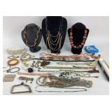 Costume Jewelry: Anne Klein II NOS gold tone