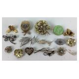 Costume Jewelry Pins and Brooches: Pastelli gold