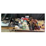 Menï¿½s Leather Shoes, Vera Bradley Fanny Pack, Scar