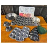 Baking Pans, Molds, Wilton Muffin Trays