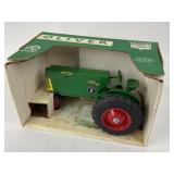 Oliver Row Crop 88 Tractor 1/16 Scale Collector Ed