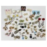 Costume Jewelry Earrings: Linser catseye clip ons