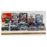 Johnny Lightning, M2, Hot Wheels, Maisto, Mot
