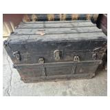 Steamer Trunk Flat Top 17.5 in. X 32 in. X 22 in.