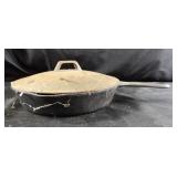 Griswold No. 8 Cast Iron Skillet With Lid