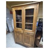Oak Hutch With Glass Doors On Top With Shelves