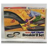 Mattel Sizzler Fat Track Breakin' 8 Set