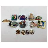 Disney Collector Pins: Mothers Day 2002, 2000