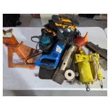 Makita Electric Sander, Dewalt Knee Pads, Jack Sta