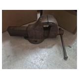 Bench Vise