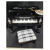 New Muffy VanderBear Piano Music Box