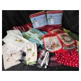 Christmas Kitchen Towels, Oven Mitts, Potholders