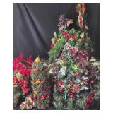 Holiday Decorative Greenery, Berry Accents