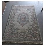 Floral Medallion Area Rug in Pastel Colors
