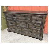 8 drawer dresser - Worcester set