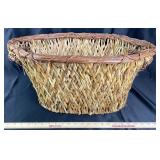 VTG 24' Long 11' High Oval Handled Basket Sturdy