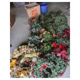 Holiday Wreaths And Garland Decor