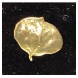 14k Stamped Gold leaf pendant 1.07g TW