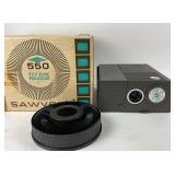 Sawyerï¿½s 550R 2x2 Slide Projector With Carousel