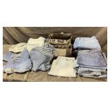 Silver Jeans Co. Womenï¿½s Jeans, Organizer Bag
