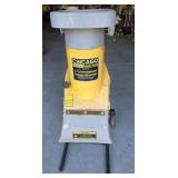 Chicago Electric 2.5 HP Chipper Shredder