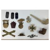 Military Badges, Medals, and Pins, pipes