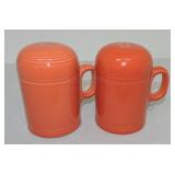 Fiesta Post 86 pair of range shakers, persimmon
