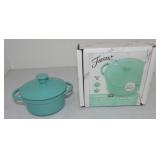 Fiesta Post 86 cast iron mini casserole,