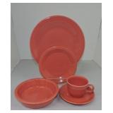 Fiesta Post 86 5 pc place setting, flamingo