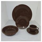 Fiesta Post 86 5 pc place setting, chocolate,