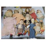 Lot of 16 cloth dolls