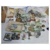 Lot of jewelry and assorted items