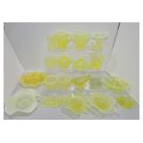 Vaseline Uranium glass lot of 19 pcs