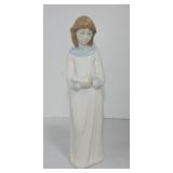 Lladro figure of lady with dove, Nadel, 10 1/2"