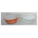 Pyrex lot of 2 bowls