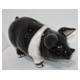 Large black/white pig bank, 13