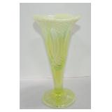 Vaseline Uranium glass opalescent iridescent