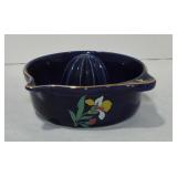 Hall China China Specialties Blue Blossom juicer