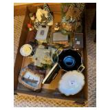 Box of decorative items