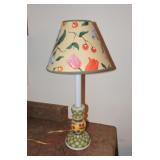 Small decorative lamp