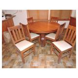Antique Mission oak Arts & Crafts round oak