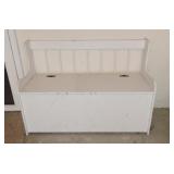 Wooden blanket bench with lift seat