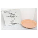 Fiesta Post 86 10 1/8" pie baker, NIB